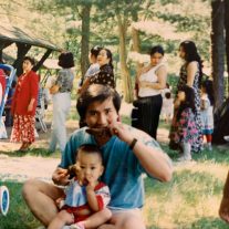 Phia and Son Vikij